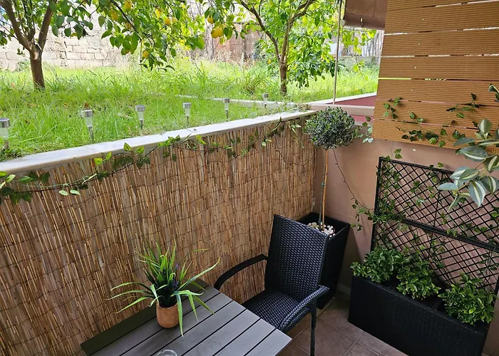 Stylish - Your Private Place In * Lamía